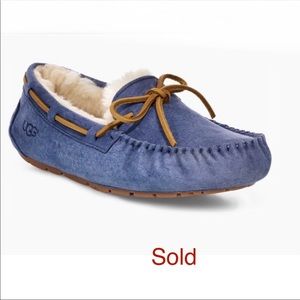 Women’s UGG Dakota Slipper dark denim